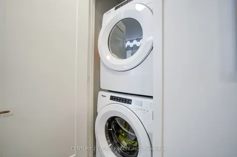 135 Lower Sherbourne Street Toronto ON M5A 1Y4