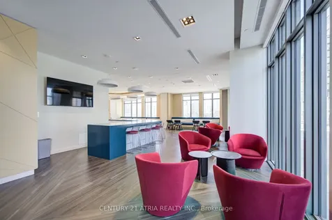 135 Lower Sherbourne Street Toronto ON M5A 1Y4