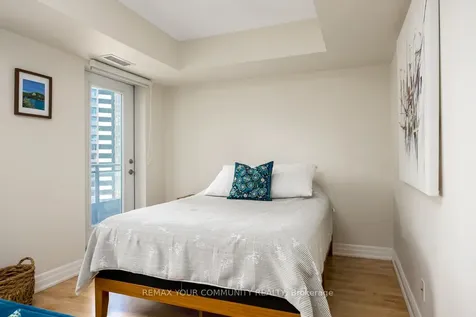 8 Scollard Street Toronto ON M5R 1M2