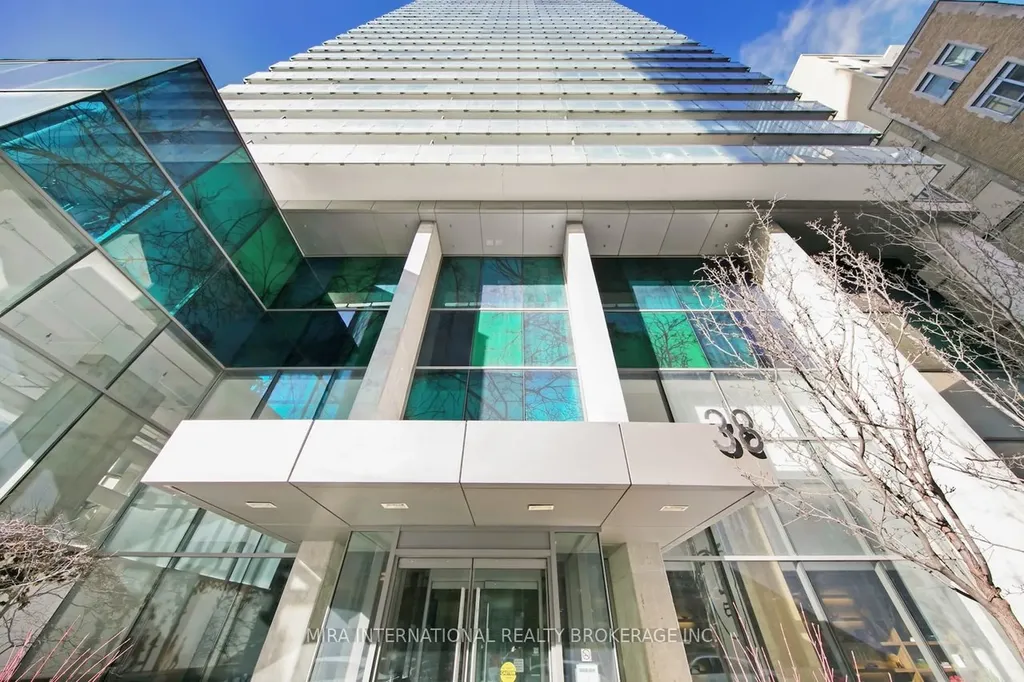 38 Grenville Street Toronto ON M4Y 1A5