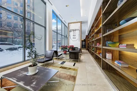 38 Grenville Street Toronto ON M4Y 1A5