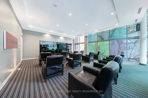 38 Grenville Street Toronto ON M4Y 1A5