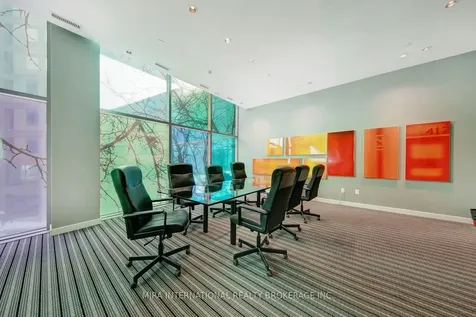 38 Grenville Street Toronto ON M4Y 1A5