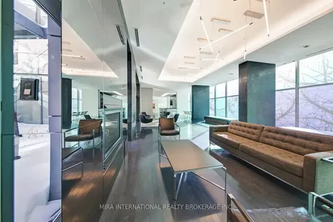 38 Grenville Street Toronto ON M4Y 1A5