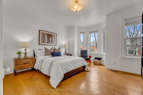 11 Manning Avenue Toronto ON M6J 2K3