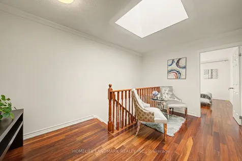 275 Goldenwood Road Toronto ON M2M 4A7