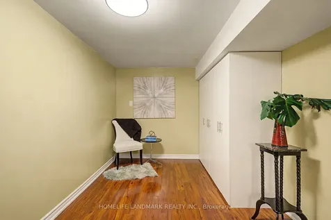 275 Goldenwood Road Toronto ON M2M 4A7