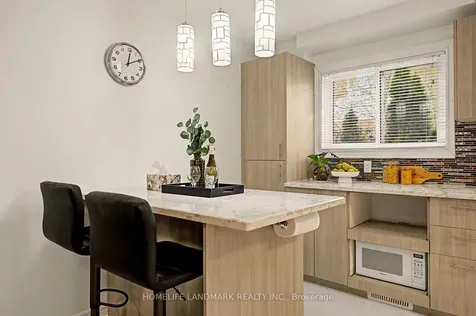 275 Goldenwood Road Toronto ON M2M 4A7