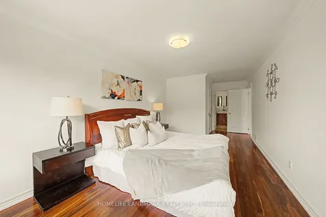 275 Goldenwood Road Toronto ON M2M 4A7