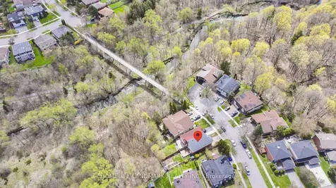 275 Goldenwood Road Toronto ON M2M 4A7
