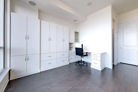 5162 Yonge Street Toronto ON M2N 5P6