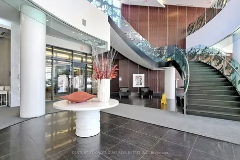 5162 Yonge Street Toronto ON M2N 5P6