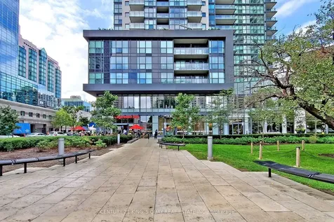5162 Yonge Street Toronto ON M2N 5P6