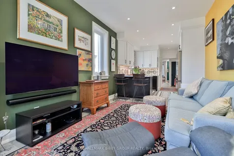 258 Palmerston Avenue Toronto ON M6J 2J4