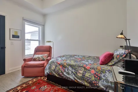 258 Palmerston Avenue Toronto ON M6J 2J4