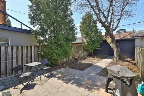 258 Palmerston Avenue Toronto ON M6J 2J4