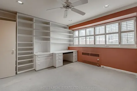 120 Rosedale Valley Road Toronto ON M4W 1P8
