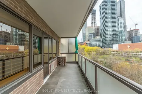 120 Rosedale Valley Road Toronto ON M4W 1P8