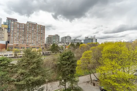 120 Rosedale Valley Road Toronto ON M4W 1P8