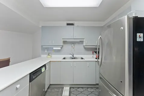 25 George Street Toronto ON M5A 4L8