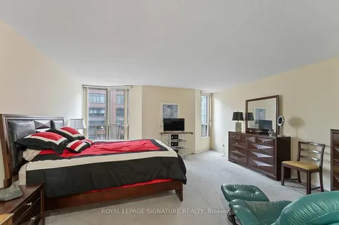 25 George Street Toronto ON M5A 4L8