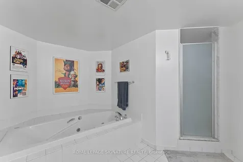 25 George Street Toronto ON M5A 4L8