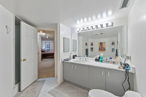 25 George Street Toronto ON M5A 4L8