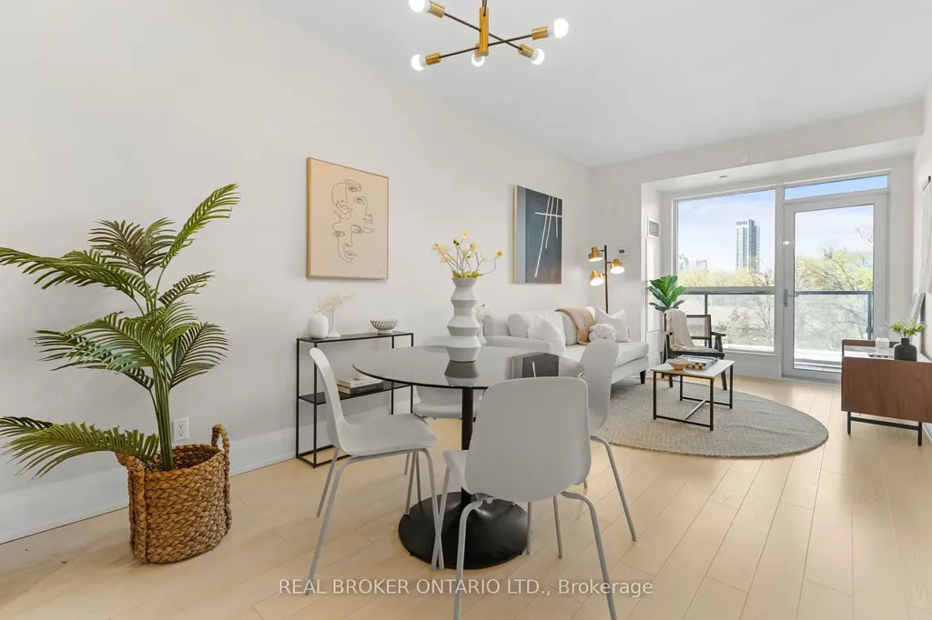 120 Harrison Garden Boulevard Toronto ON M2N 0H1