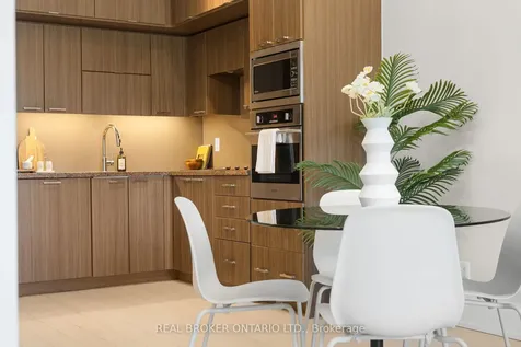120 Harrison Garden Boulevard Toronto ON M2N 0H1