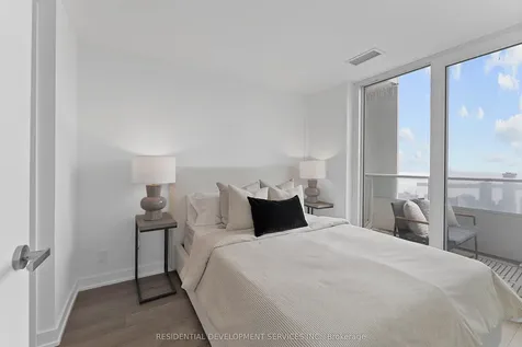 88 Queen Street Toronto ON M5C 0B6