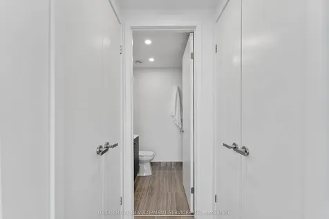 88 Queen Street Toronto ON M5C 0B6