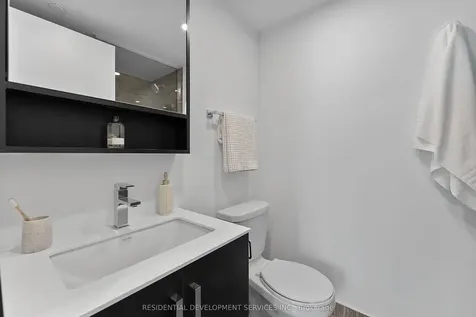 88 Queen Street Toronto ON M5C 0B6