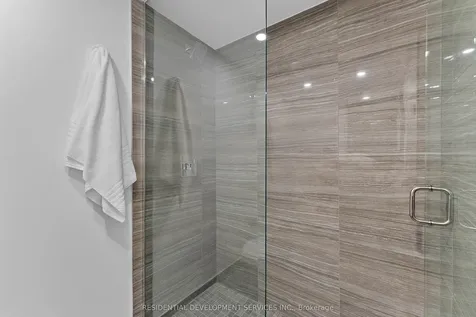 88 Queen Street Toronto ON M5C 0B6