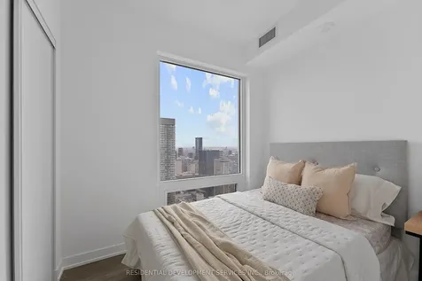 88 Queen Street Toronto ON M5C 0B6