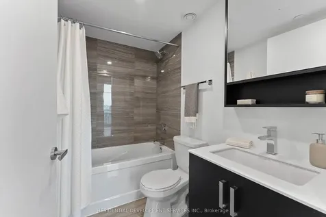 88 Queen Street Toronto ON M5C 0B6