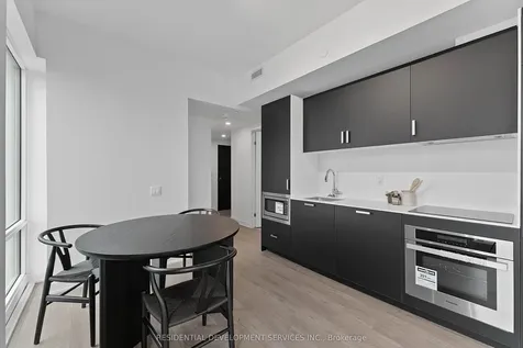 88 Queen Street Toronto ON M5C 0B6
