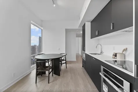 88 Queen Street Toronto ON M5C 0B6