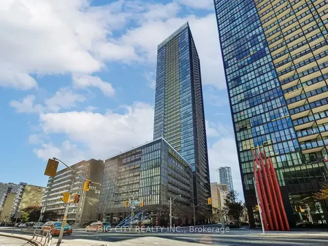 101 Charles Street E Toronto ON M4Y 1V2