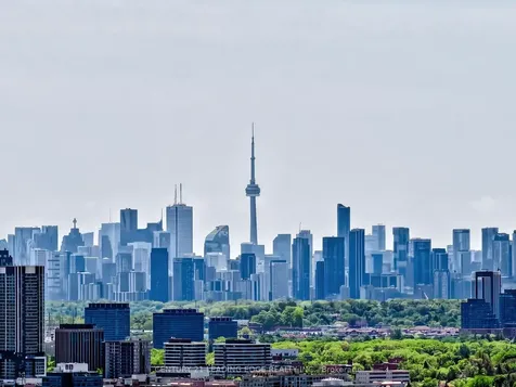 55 Ann O'reilly Road Toronto ON M2J 0E1