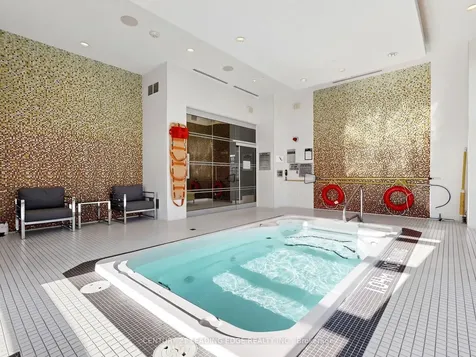 55 Ann O'reilly Road Toronto ON M2J 0E1