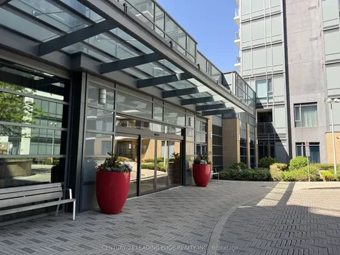 55 Ann O'reilly Road Toronto ON M2J 0E1