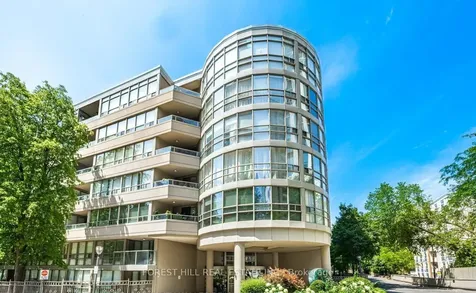 18 Lower Village Gate Toronto ON M5P 3M1