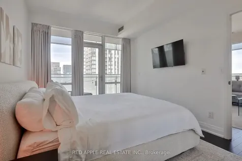 80 John Street Toronto ON M5V 1J2