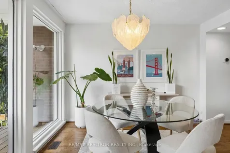 84 Connaught Avenue Toronto ON M2M 1G8