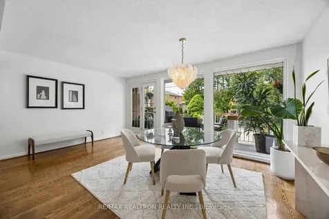 84 Connaught Avenue Toronto ON M2M 1G8