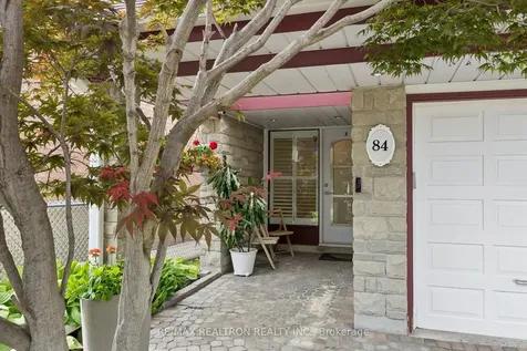 84 Connaught Avenue Toronto ON M2M 1G8