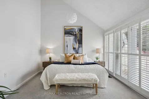 84 Connaught Avenue Toronto ON M2M 1G8