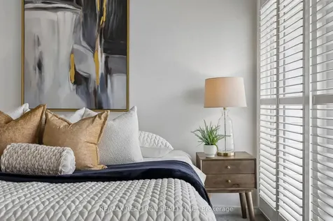 84 Connaught Avenue Toronto ON M2M 1G8