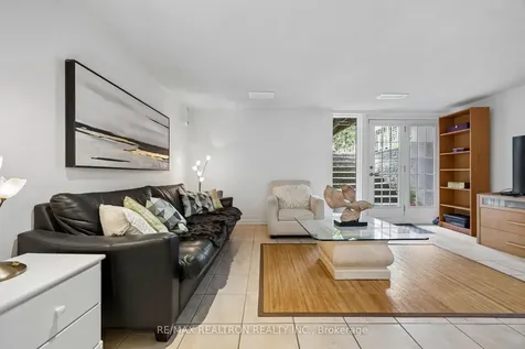 84 Connaught Avenue Toronto ON M2M 1G8