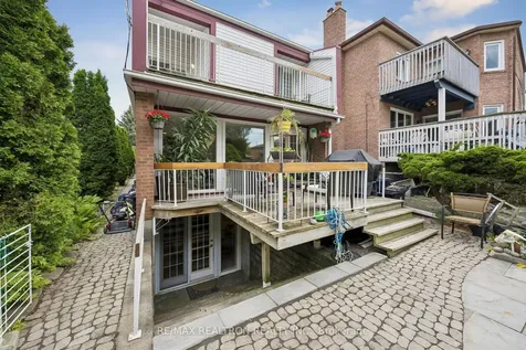 84 Connaught Avenue Toronto ON M2M 1G8